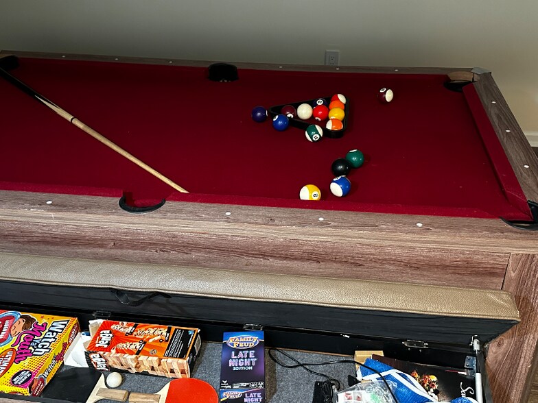 Building Photo - 669 Park Pl