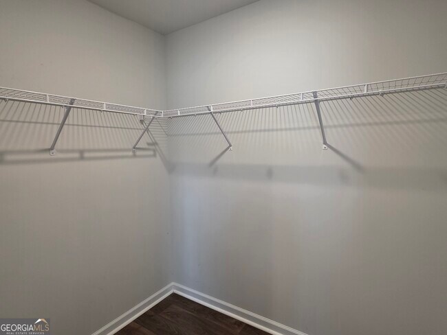 Building Photo - 100 Ponderosa Lp