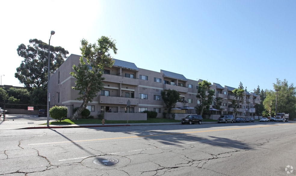 Mark I Apartments - The Mark I
