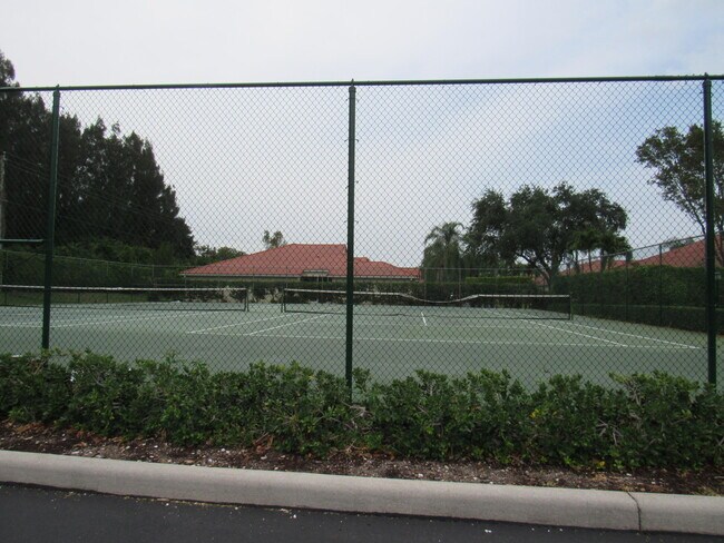 Building Photo - 2708 Black Oak Way