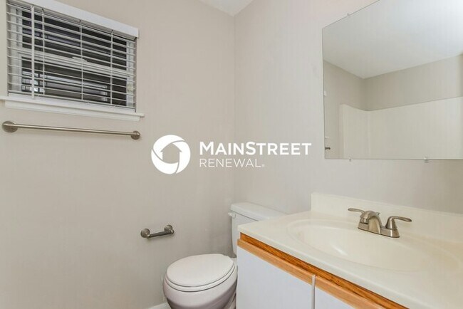 Building Photo - 4 Bedroom Pet-Friendly Home in Palm Bay, FL with Main Street Renewal