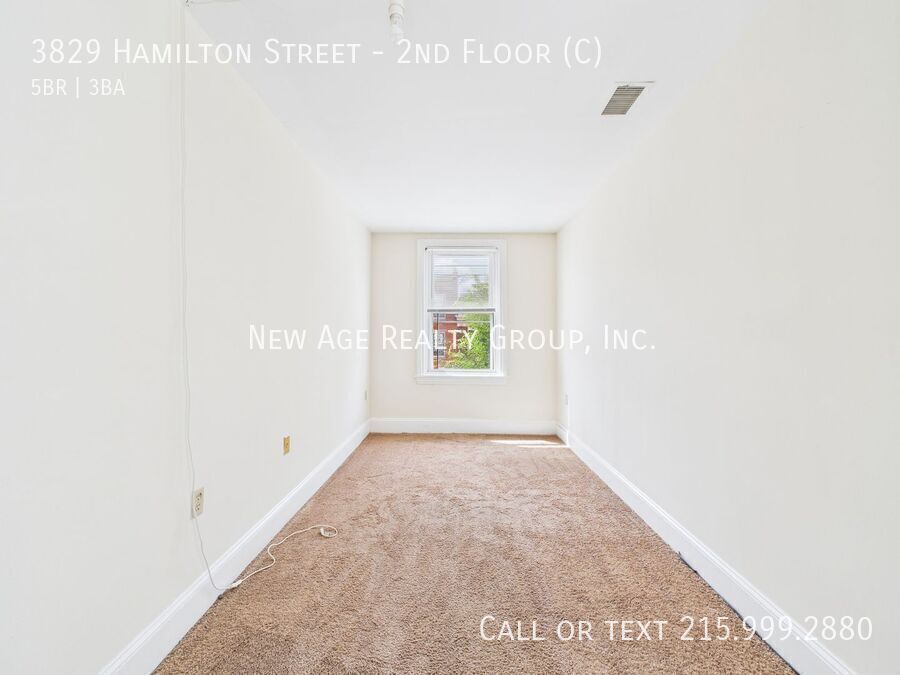 Building Photo - 3829 Hamilton St