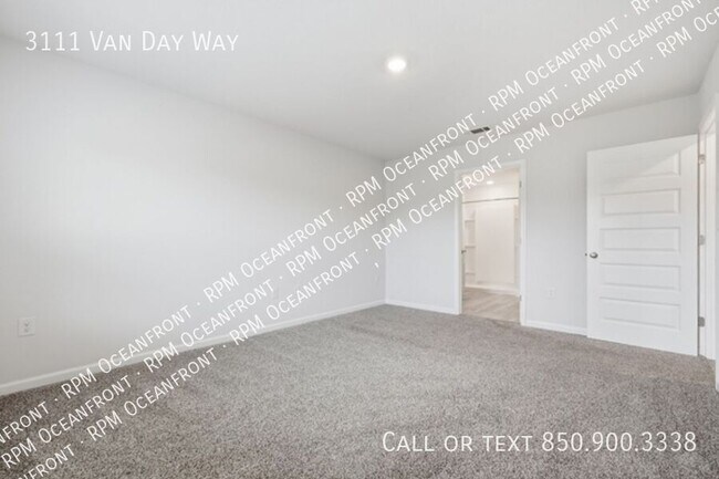 Building Photo - 3111 Van Day Way