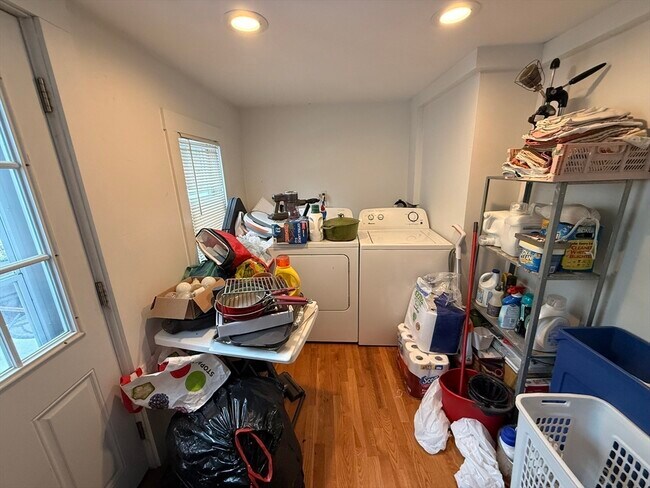 Building Photo - 7-9 Biltmore St