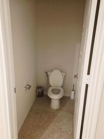 Building Photo - 10101 Sunnyview Ln