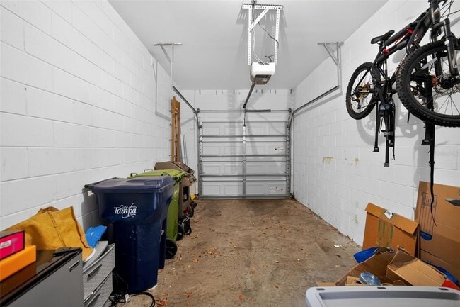 Building Photo - 7001 Interbay Blvd