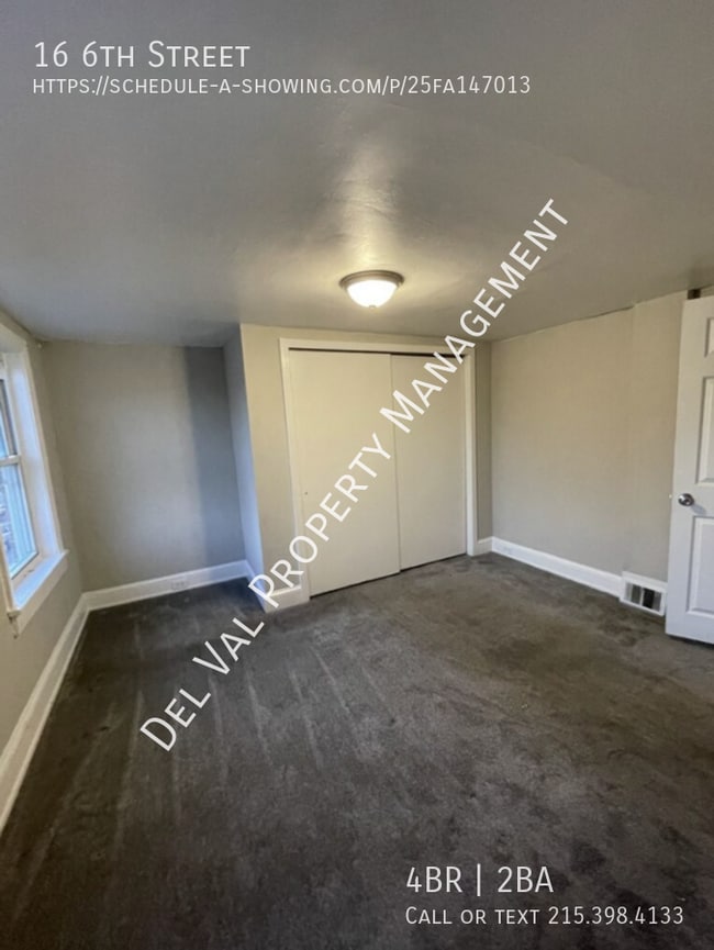 Building Photo - 16 6th St