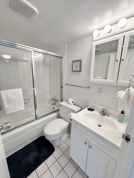 Building Photo - 303 Atlantic Ave