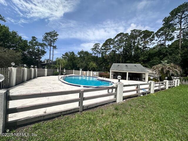 Building Photo - 7701 Baymeadows Cir W