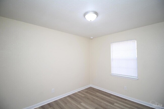 Building Photo - 7177 Schwab Dr