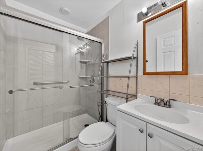 Building Photo - 37 Carnation Dr