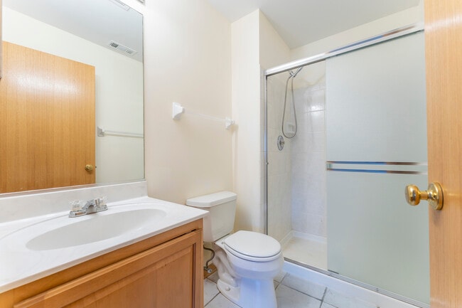Building Photo - 61 Cantal Ct