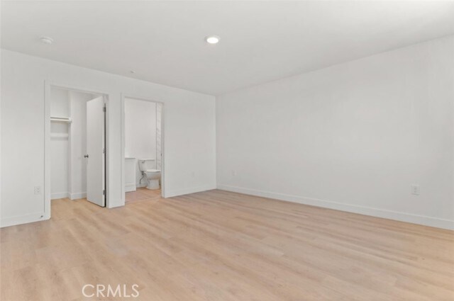 Building Photo - 703 W 80th St