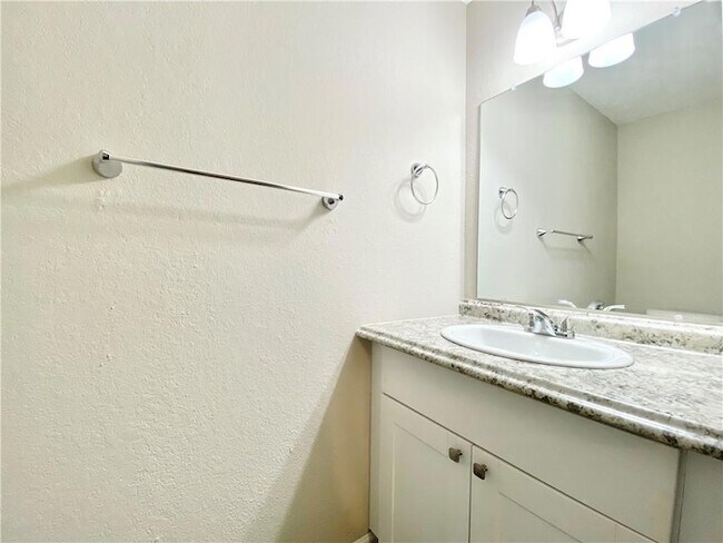 Building Photo - 2110 Blue Meadow Dr