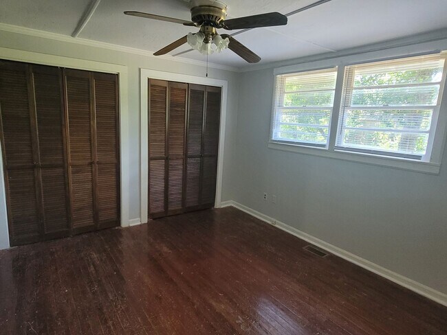 Building Photo - texas932