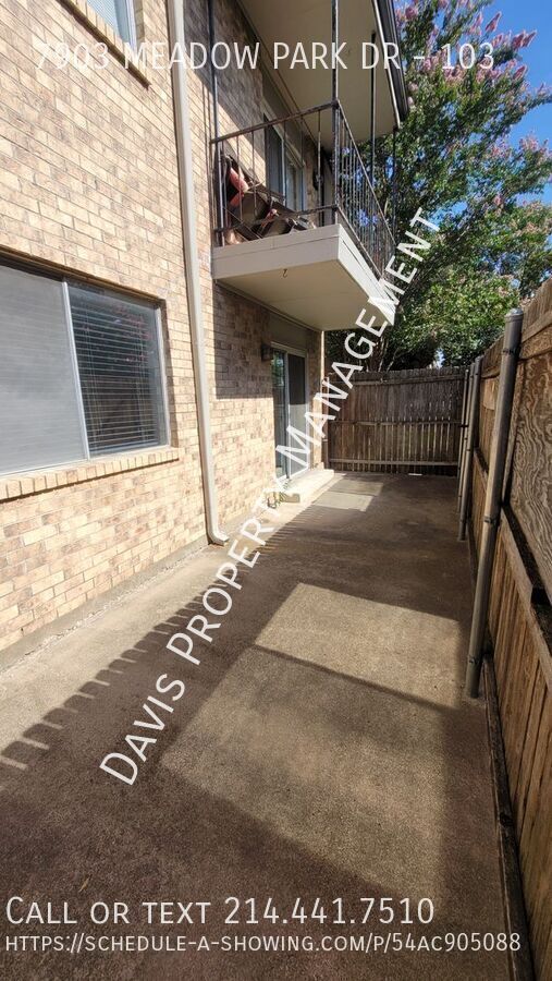 Building Photo - 7903 Meadow Park Dr