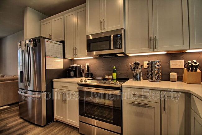 Building Photo - 3014 Terroir Ln