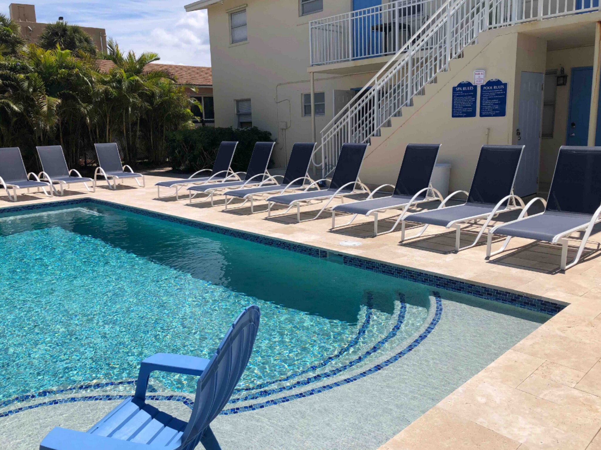 Building Photo - 1236 Beach Rd