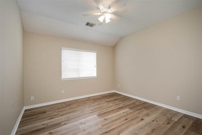 Building Photo - 20214 Sunset Ranch Dr