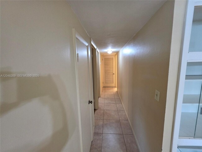Building Photo - 6130 Funston St