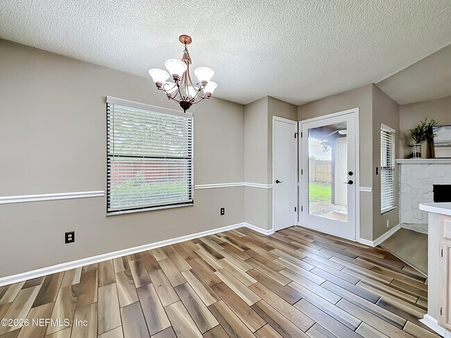 Building Photo - 341 Hickory Hollow Dr N