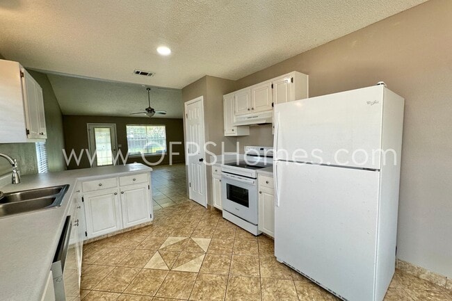 Building Photo - 2837 Atoka Trail