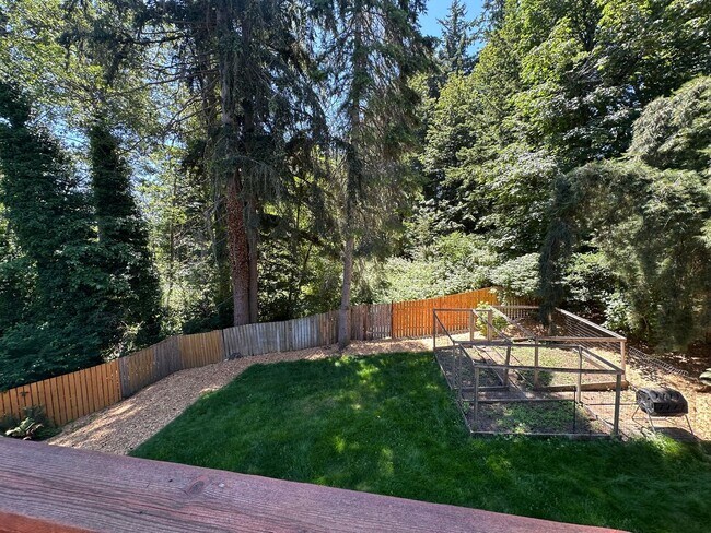 Building Photo - 3 Bed 2 Bath home with 2 Car Garage in Bellingham