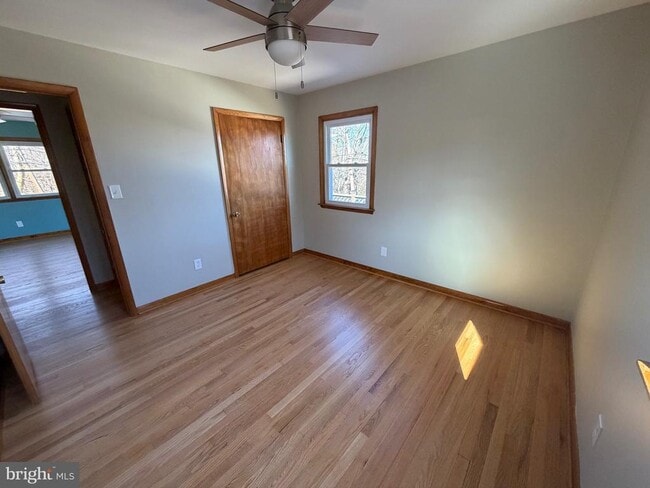 Building Photo - 18 C AND P Ln N