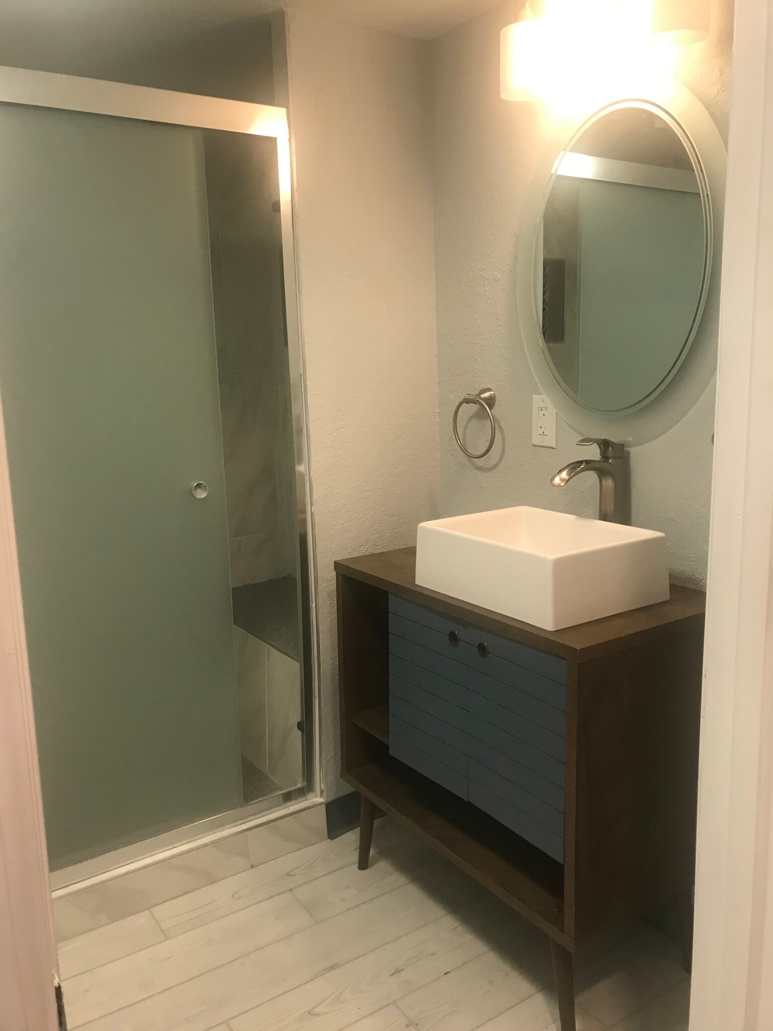 Bathroom # 3 - 1180 S Depew St