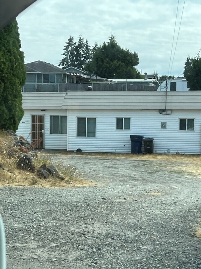 Building Photo - The Kim Building