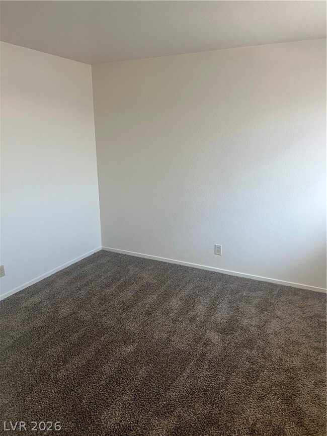 Building Photo - 8001 Draco Cir