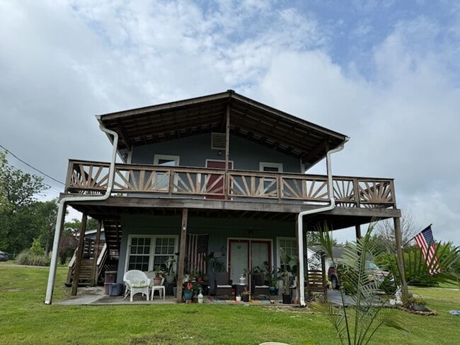 Building Photo - 1BD/1BA in Chickamauga - Water, trash, and...