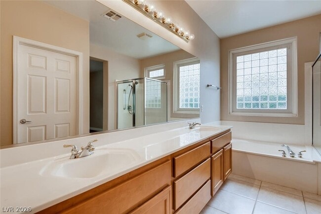 Building Photo - 2316 Desert Fox Dr