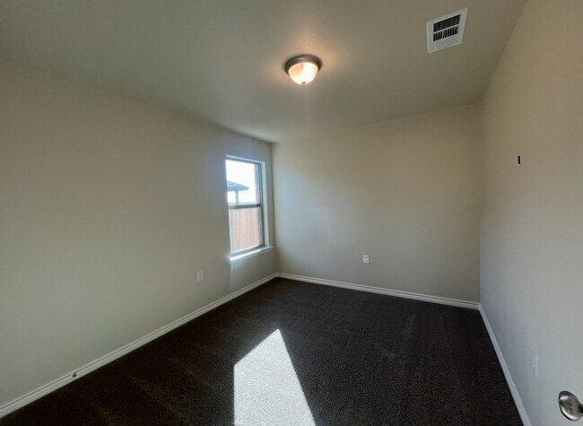 Building Photo - Brand New Construction in Midland, TX
