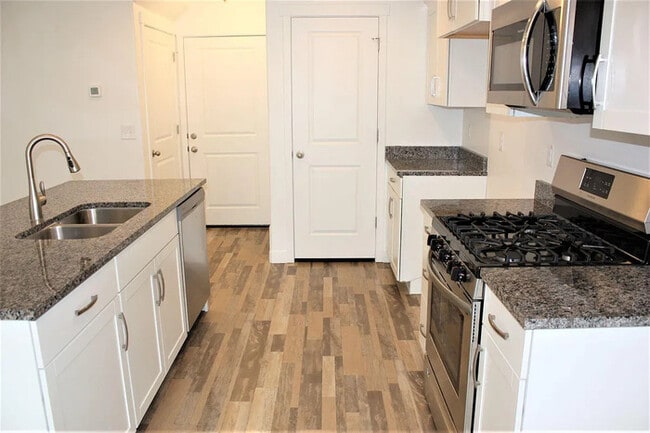 Building Photo - Available Now!!