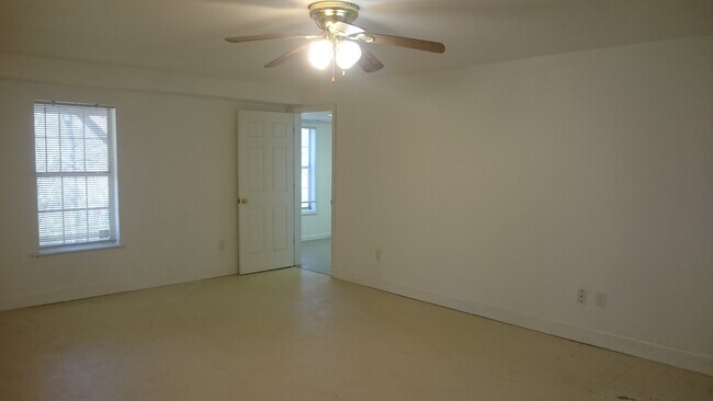 Basement Rm 2 with Office - 715 Beaver Run Trce