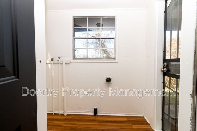 Building Photo - 2607 Andrews St