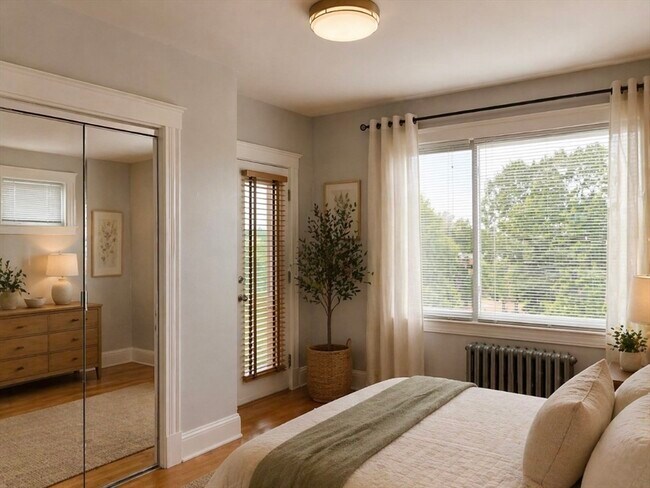 Building Photo - 88 Olney St