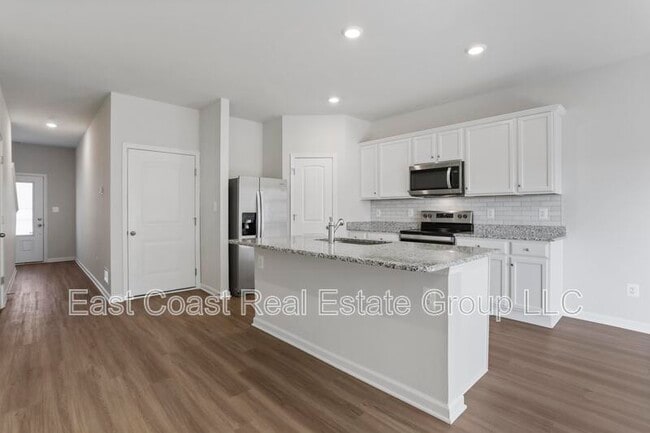 Building Photo - 116 Paddington St