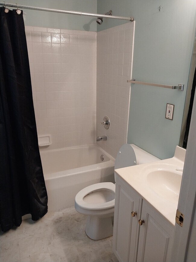 Building Photo - 3912 Vineyard Green Dr