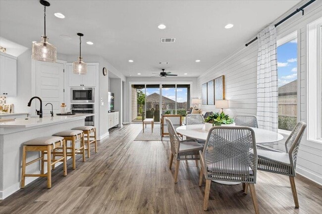 Building Photo - 6508 Velvet Leaf Ln