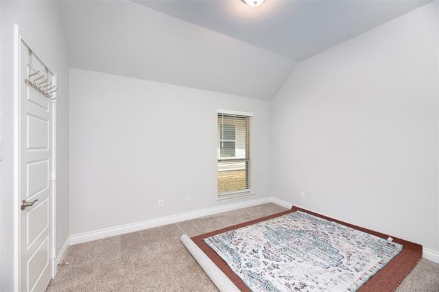 Building Photo - 2421 Stella Ln