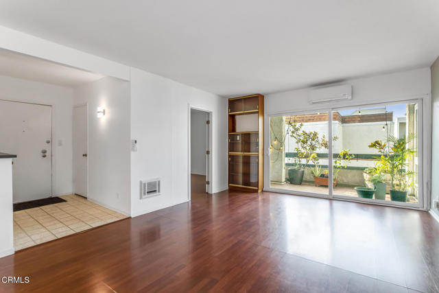 Building Photo - 355 S Los Robles Ave