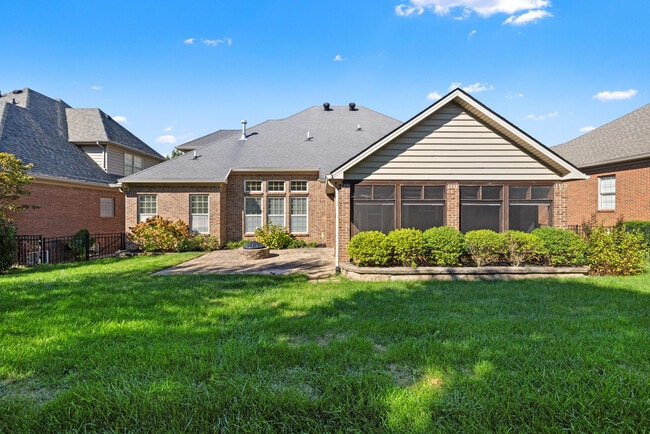 Building Photo - 916 Star of Danube Way