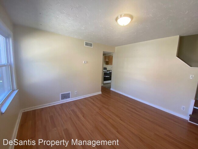 Building Photo - 3 br, 1 bath House - 500 Cypress Drive