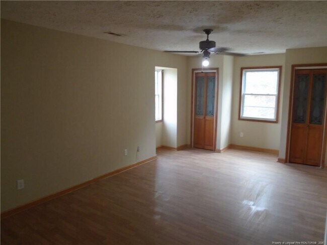 Building Photo - 614 Drypoint Ln