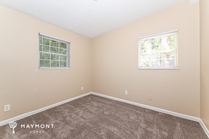 Building Photo - 4932 Tallyho Ave