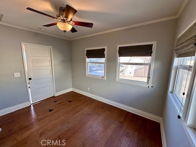 Building Photo - 519 E Stuart Ave