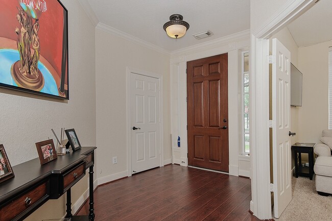 Building Photo - 79 History Row