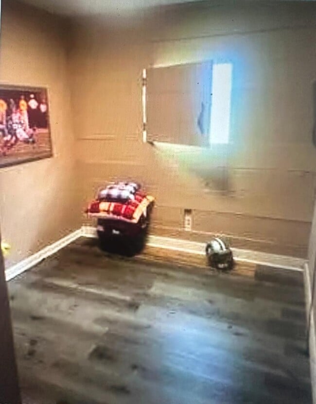 Building Photo - 1113 Espy Dr